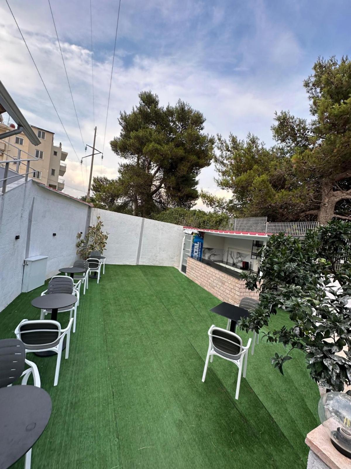 Evelina Ernild Rooms Sarande Luaran gambar